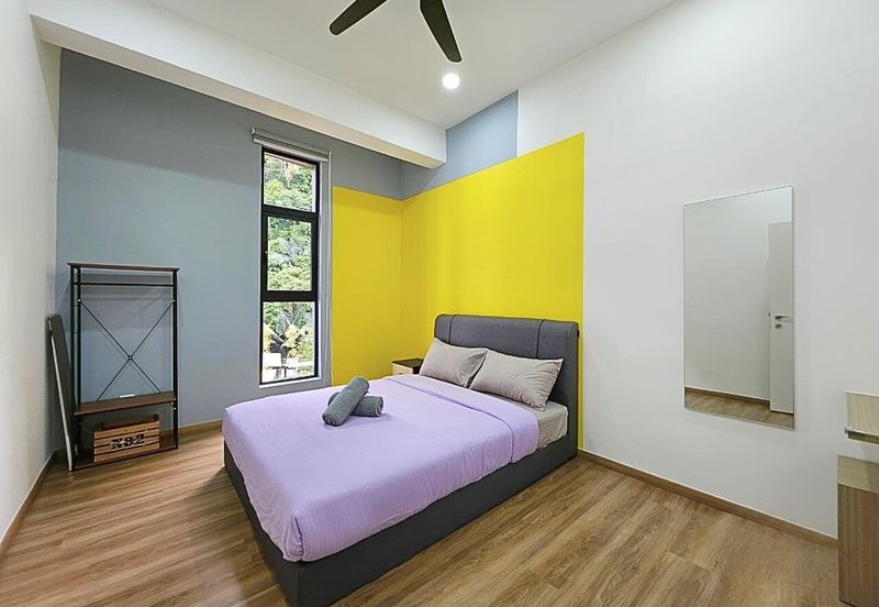 THE COVE HILLSIDE RESIDENCE