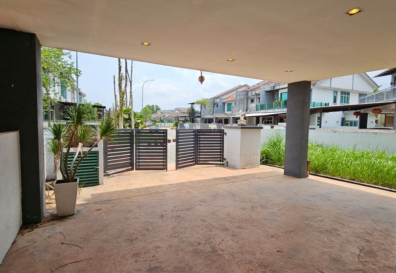 Arena Tasek Putra (Tasek Nova)