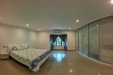 MERU VALLEY RESORT (GOLFVIEW TERRACE)