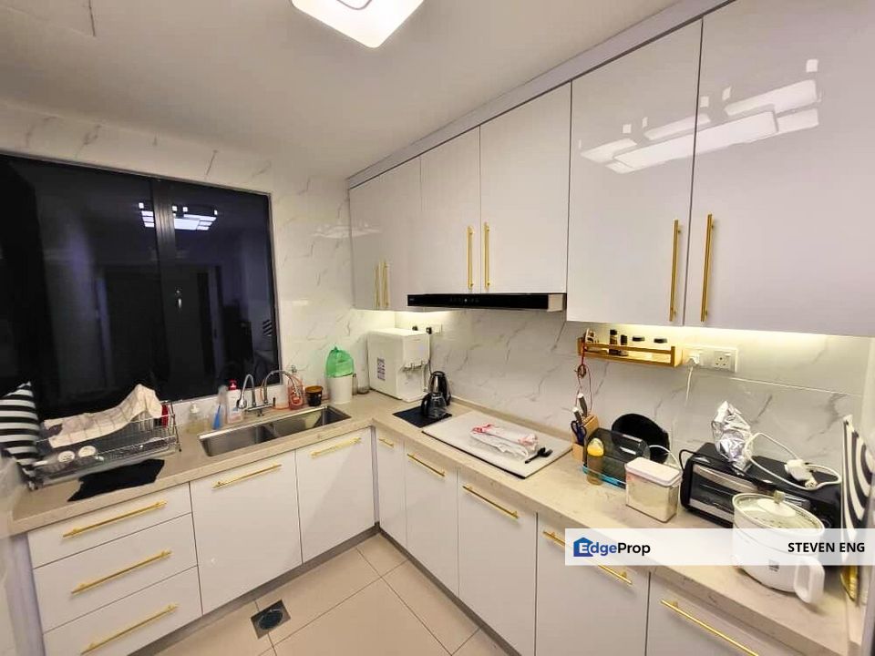 Manhattan Condominium, Ipoh, 4R2B Freehold Fully Furnished , Perak, Ipoh