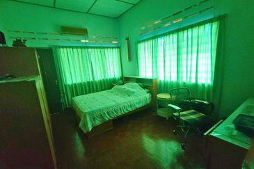 2 Storey Semi D Freehold Taman Golden Dragon Garden Kampar 金宝金龙花园