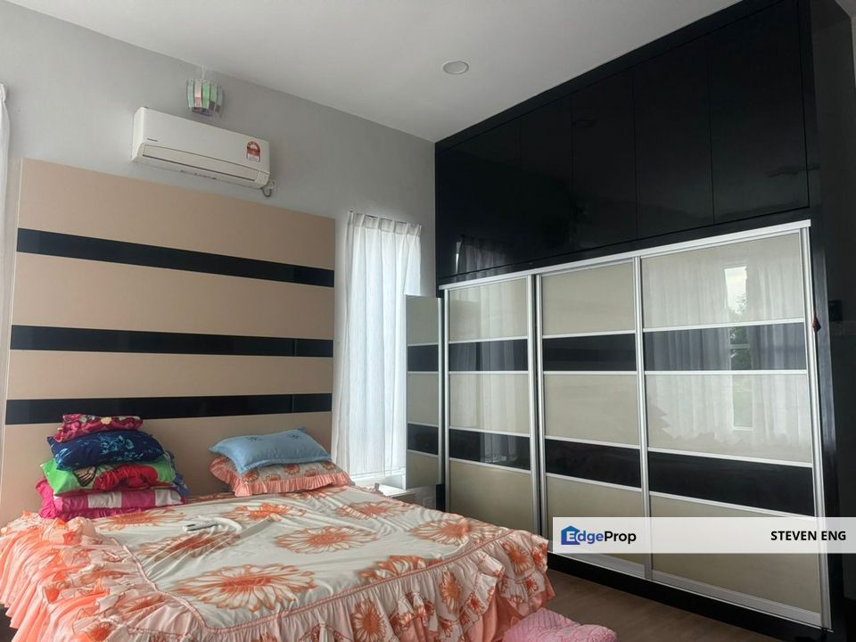 Bandar Lahat Mines, 2 Storey Semi D Water Front City , Perak, Kinta