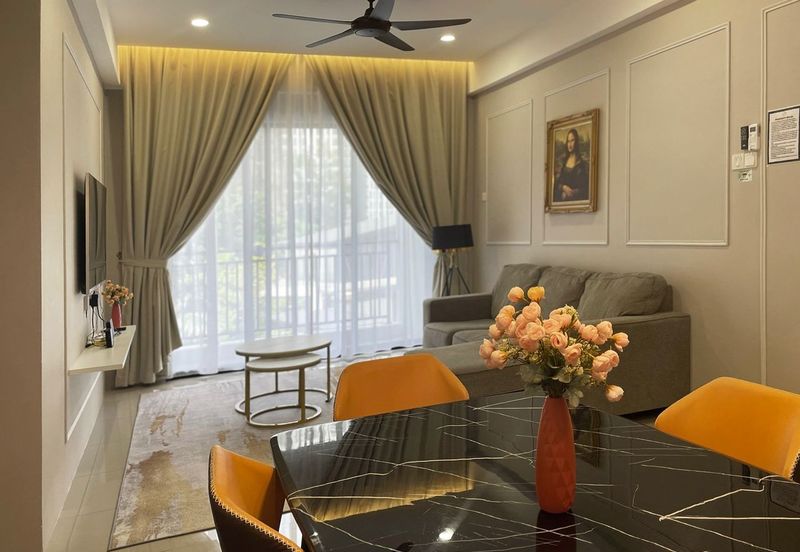 THE COVE HILLSIDE RESIDENCE