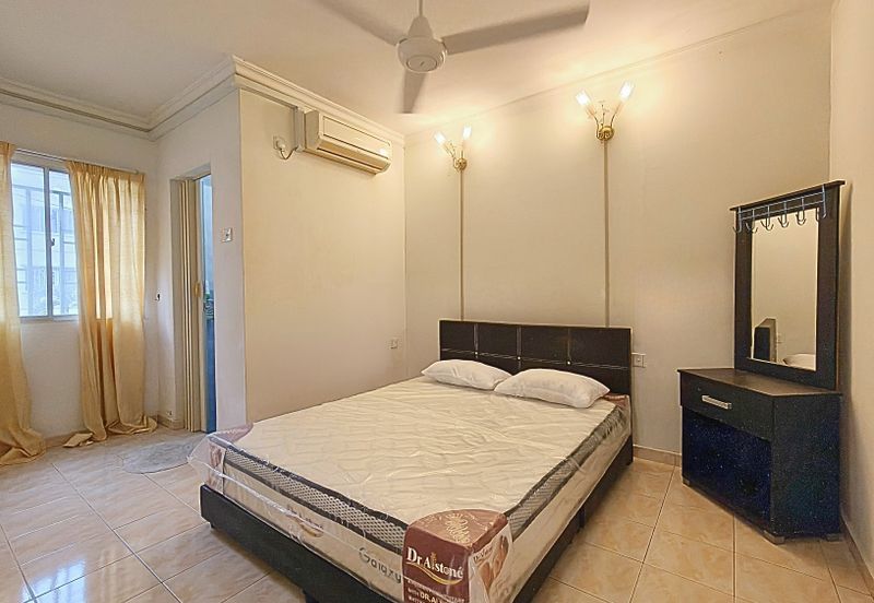 Permai Lake View Apartments