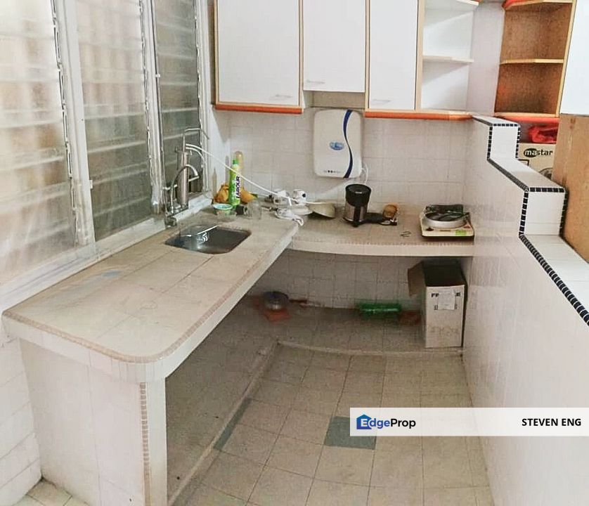 Bercham, Ipoh Double Storey Terrrace House 20' x 75' Renovated and Extended, Perak, Ipoh