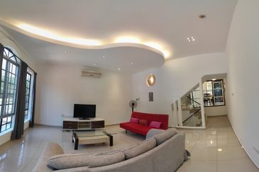 MERU VALLEY RESORT (GOLFVIEW TERRACE)