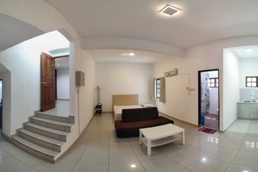 MERU VALLEY RESORT (GOLFVIEW TERRACE)