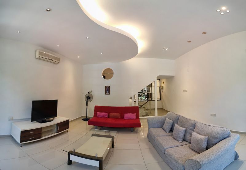 MERU VALLEY RESORT (GOLFVIEW TERRACE)