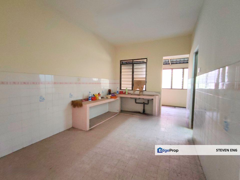 Taman Pinji Mewah, Station 18 | Double Storey, Sell Below Market Price, Perak, Lahat