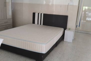 Room For Rent @ Gunung Rapat, Rapat Setia, Ampang (Fully Furnished)