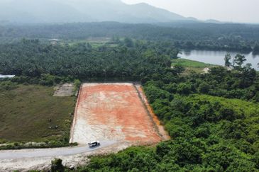 Kampar Mambang Diawan Industrial Land For Rent