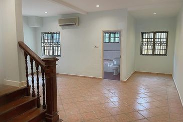 MERU VALLEY RESORT (GOLFVIEW TERRACE)