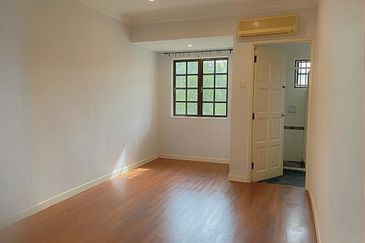 MERU VALLEY RESORT (GOLFVIEW TERRACE)