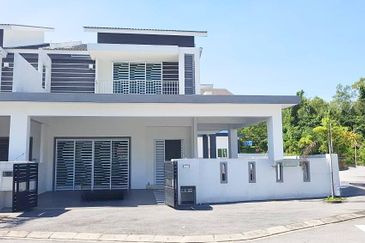 TAMAN GERBANG LAHAT BISTARI