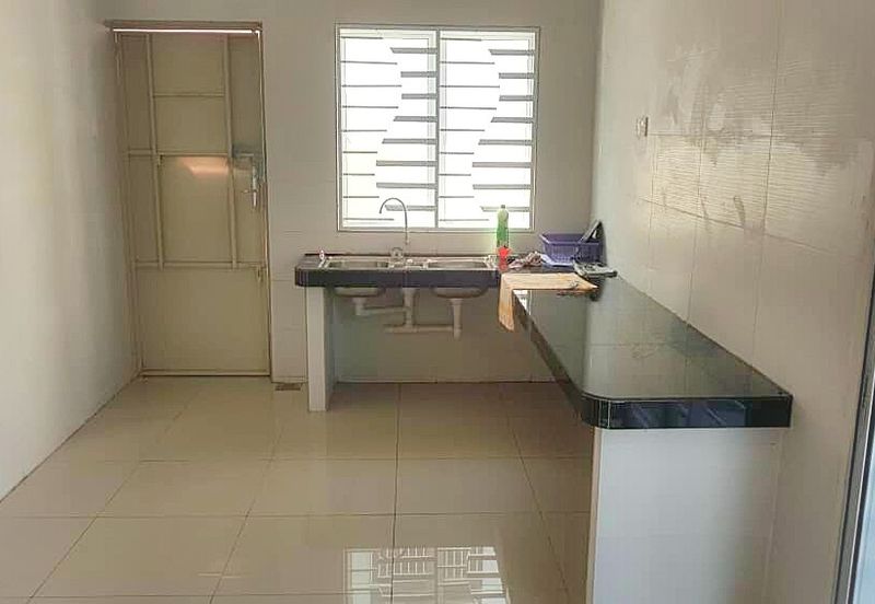 TAMAN GERBANG LAHAT BISTARI