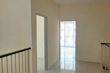 TAMAN GERBANG LAHAT BISTARI