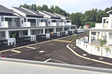 TAMAN GERBANG LAHAT BISTARI