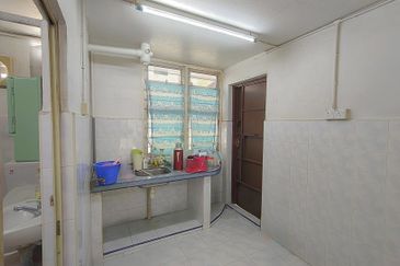 Flat Pakatan Bercham