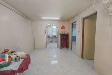 Flat Pakatan Bercham