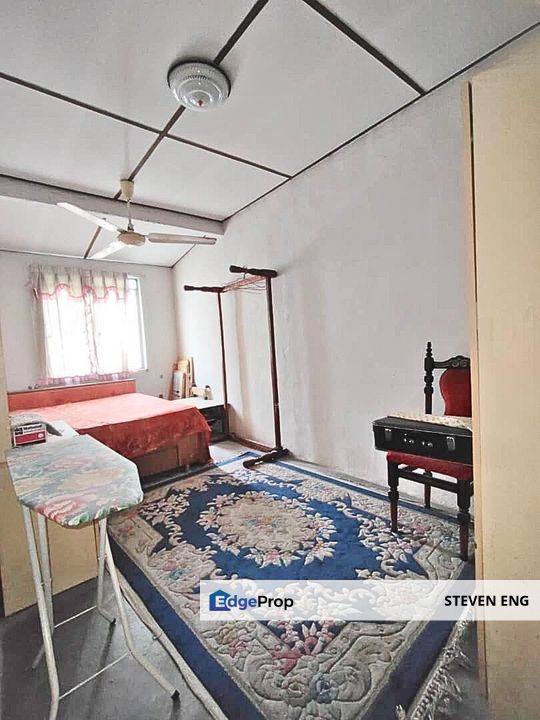 Gunung Rapat @ Pekan Razaki, Ipoh, Perak, Ipoh