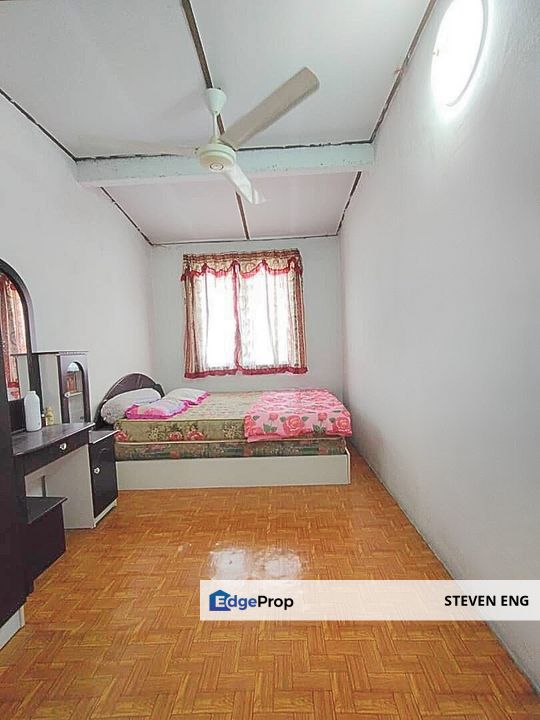 Gunung Rapat @ Pekan Razaki, Ipoh, Perak, Ipoh