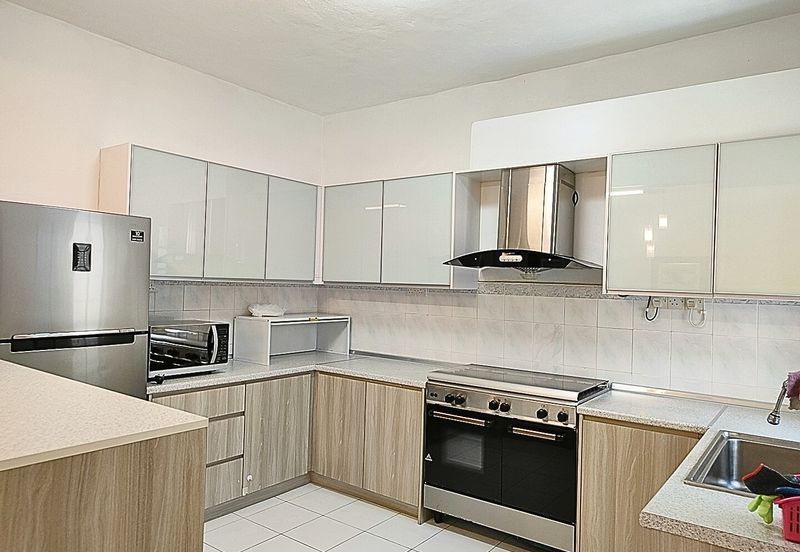 MERU VALLEY RESORT (GOLFVIEW TERRACE)