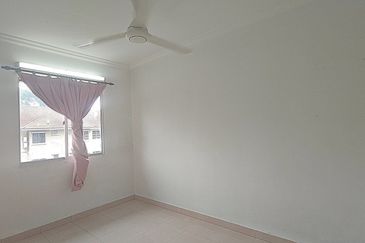 Permai Lake View Apartments