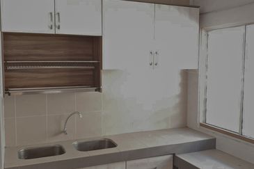 Taman Pengkalan Tiara