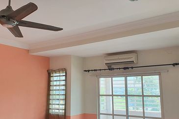 Taman Pengkalan Tiara