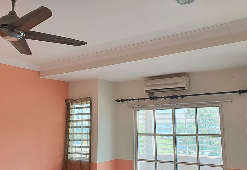 Taman Pengkalan Tiara