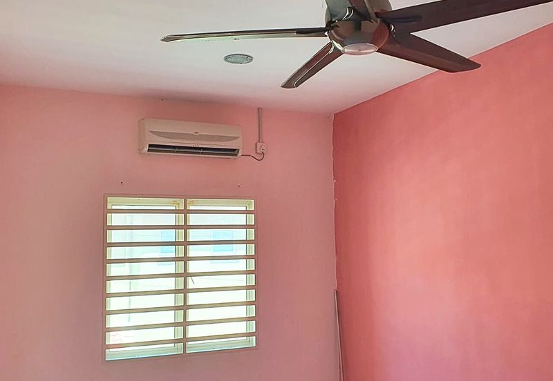 Taman Pengkalan Tiara