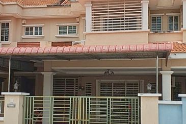 Taman Pengkalan Tiara