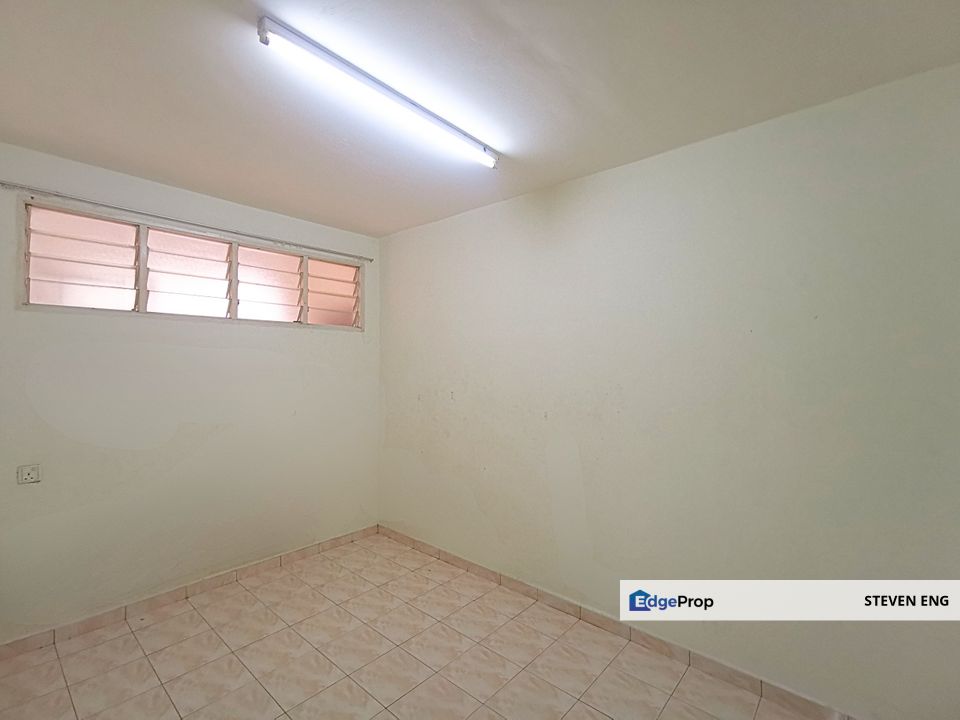 Permai Lake View Apartment 2nd Floor Very Good Condition, Perak, Ipoh
