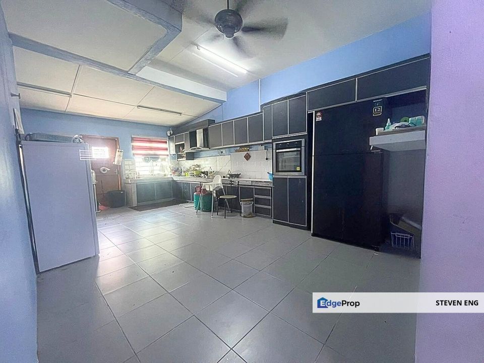 Taman Pengkalan Timah Renovated and Fully Extended 20' x 70', Perak, Kinta