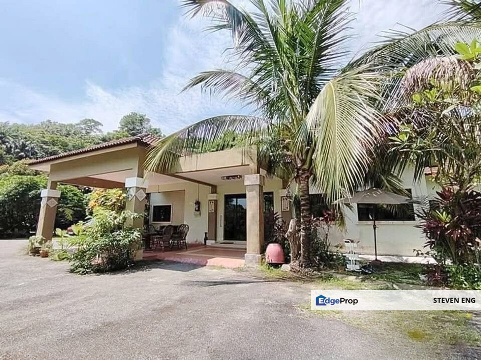 Bukit Kinding Orchards, Kinta, Perak - Single Storey Villa 43,594sqft, Perak, Kinta