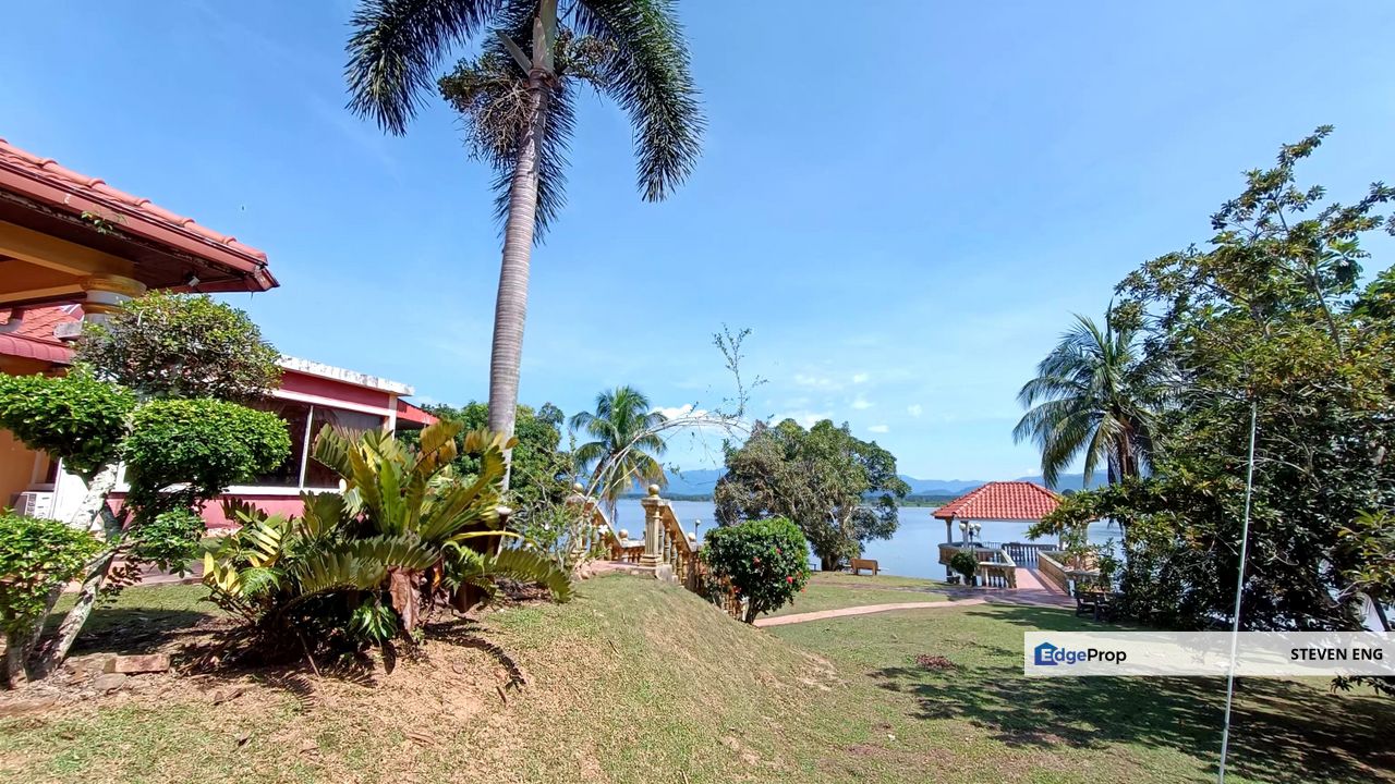 Bukit Merah Laketown Resort, Semanggol - Luxury Bungalow, Perak, Semanggol