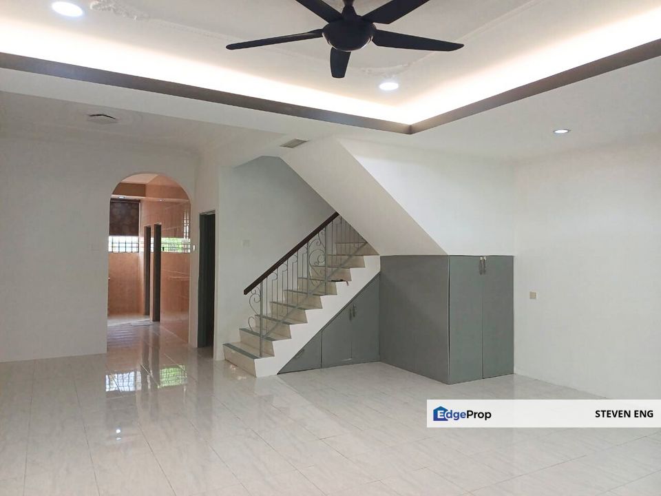 Taman Menglembu Impiana Adril, Menglembu Double Storey (Well Renovated), Perak, Menglembu