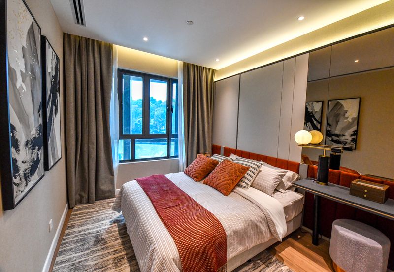 Skyline Kuchai, Located at Kuchai Lama Centre, 400M To MRT 2 & 3, High Rental & ROI, Free Furniture