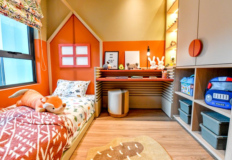 Kuchai Lama Centre, 400M To MRT 2 & 3,High Rental & ROI,Free Furniture