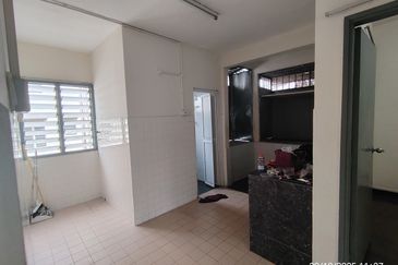 Subang Perdana Goodyear Court 2