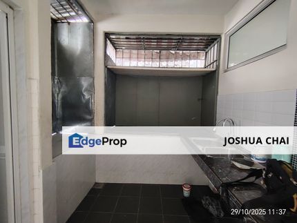 🏠 For Rent – Goodyear Court 2, USJ 6 (Subang Perdana) 📏 650 sqft | 3R1B | 2nd Floor ✅ Partly furnished – water heater, concrete kitchen ✅ Clean unit, Selangor, USJ