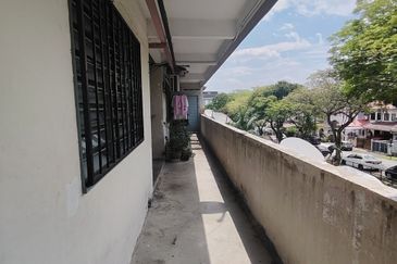 Subang Perdana Goodyear Court 2