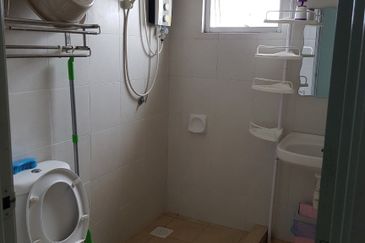 Main Place Residence