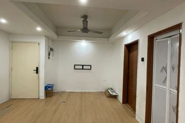 Subang Perdana Goodyear Court 10