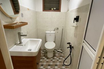 Subang Perdana Goodyear Court 10