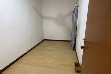 Subang Perdana Goodyear Court 10