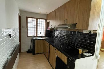 Subang Perdana Goodyear Court 10