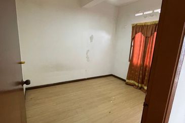 Subang Perdana Goodyear Court 10