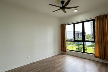 Alira Metropark Subang