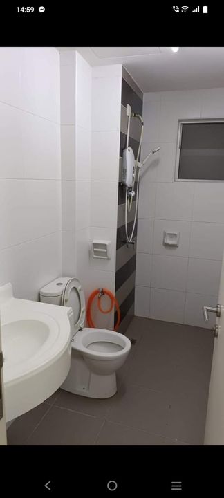 🏠 Room for Rent – Bandar Puteri Puchong (Hijauan Puteri Condo) Clean and cozy small room available for rent, suitable for a single working adult, Selangor, Puchong